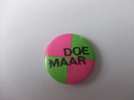 Doe Maar popgroep vier vlakken